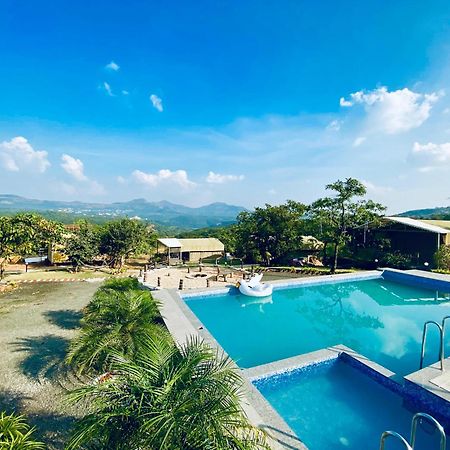 The Canvas Resort In Lonavla Extérieur photo