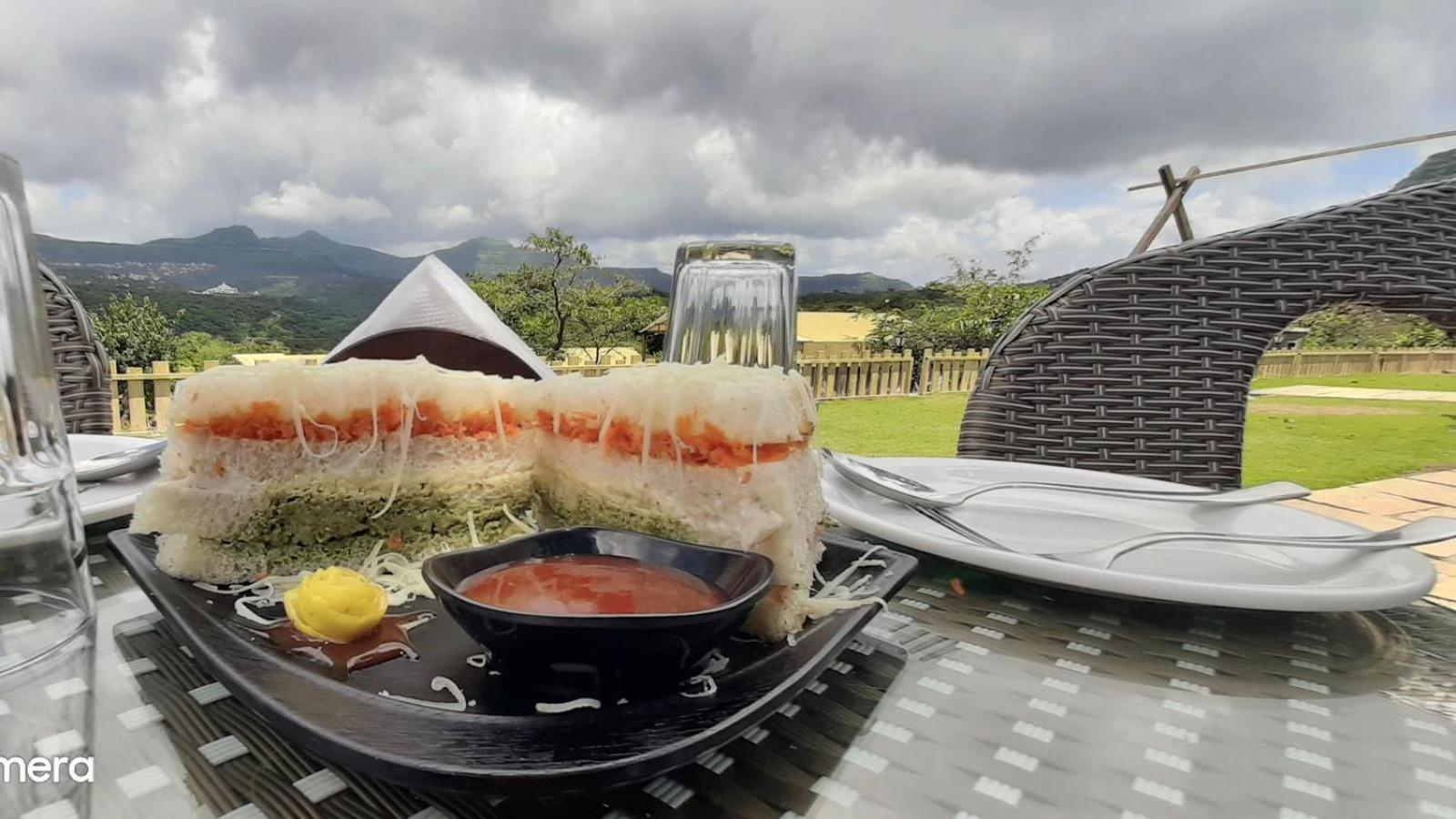 The Canvas Resort In Lonavla Extérieur photo