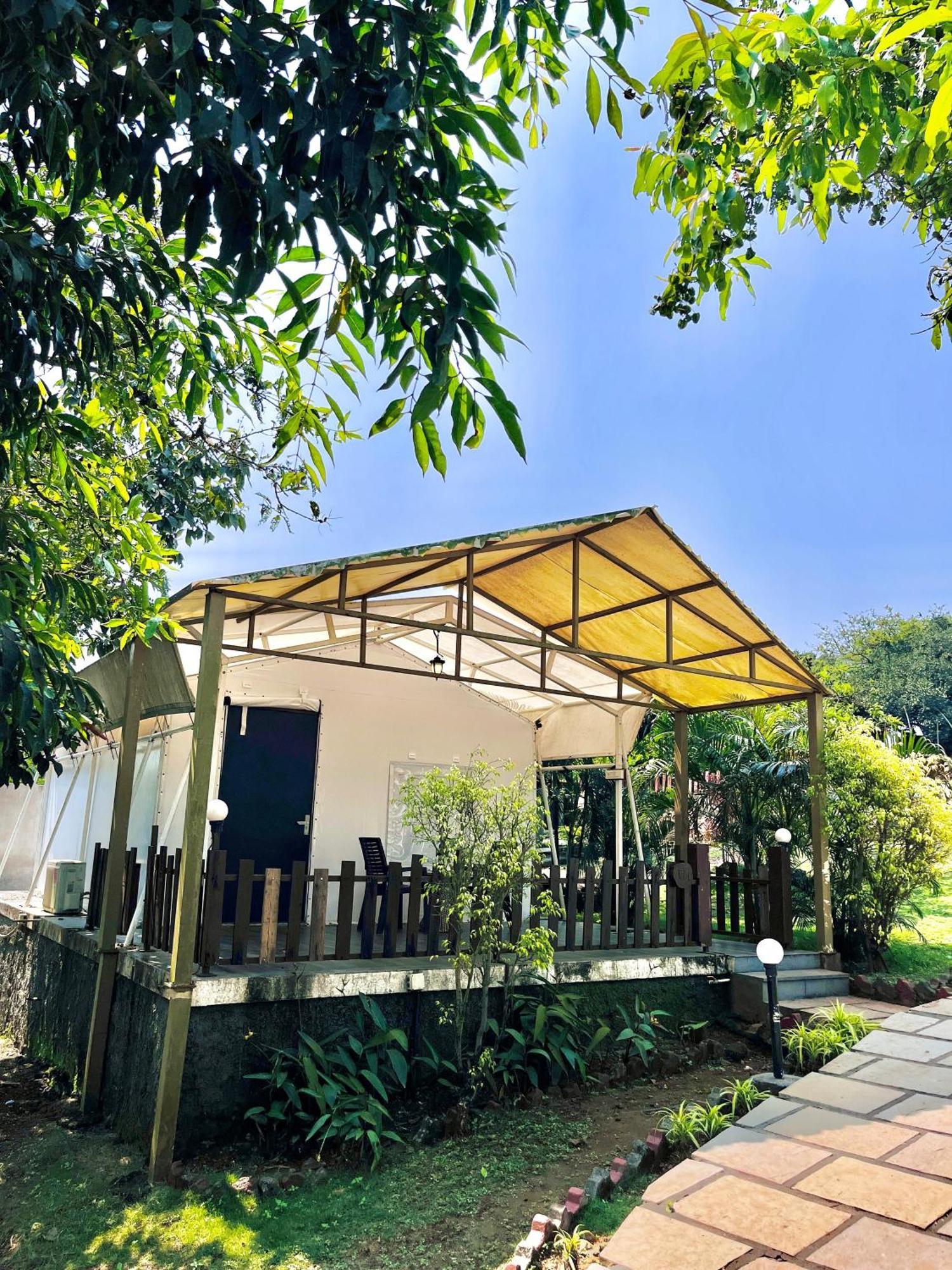 The Canvas Resort In Lonavla Extérieur photo